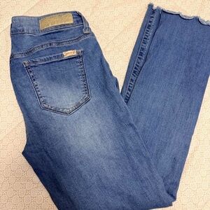Seven7 Slim Straight Blue Jeans size 32